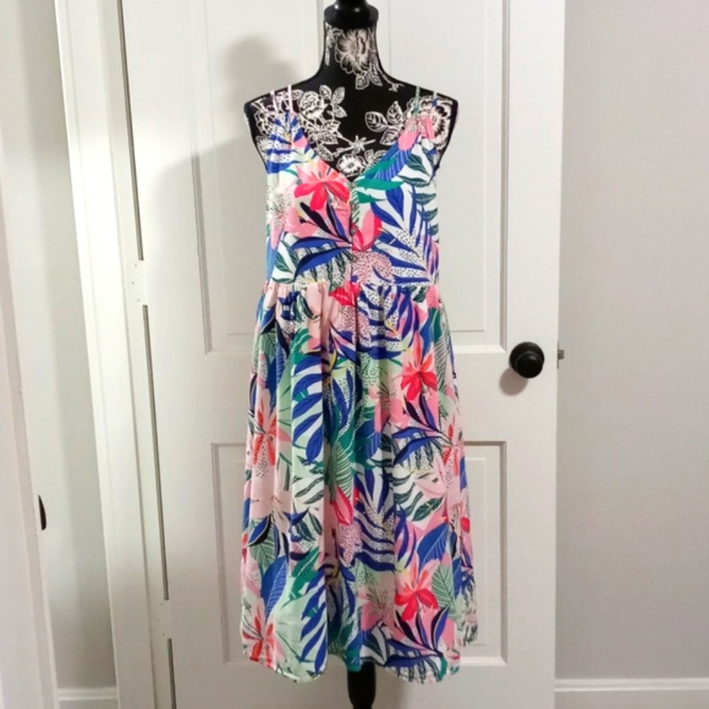 🌺LOFT🌺 - Palm Floral Double Strap Midi Dress